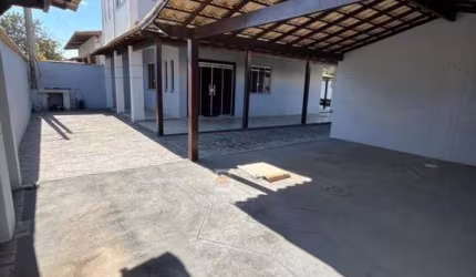 Casa para Venda em Saquarema, Gravatá, 3 dormitórios, 1 suíte, 2 banheiros, 2 vagas