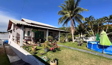 Casa para Venda em Saquarema, Itaúna, 4 dormitórios, 1 suíte, 3 banheiros, 2 vagas