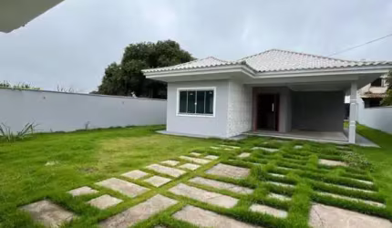 Casa para Venda em Saquarema, Porto Novo, 3 dormitórios, 1 suíte, 3 banheiros, 2 vagas