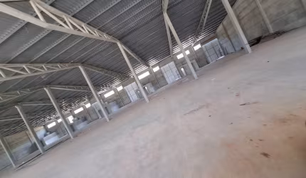 Barracão 2500m2 área industrial Colombo