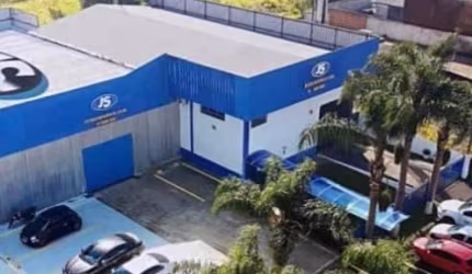 GALPÃO 950M2 BR 277 ao lado Renault