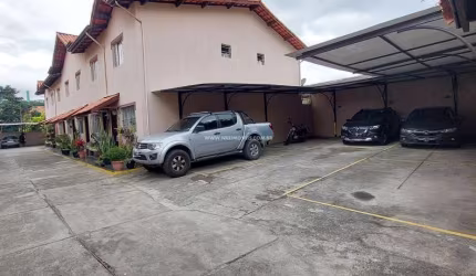 SOBRADO À VENDA PRÓXIMO AO CENTRO DE CAMPO LIMPO