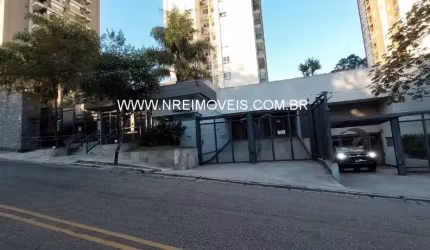 APARTAMENTO À VENDA NA VILA ANDRADE