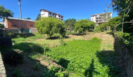 Terreno à venda na Rua Graciema Formolo, 478, Sagrada Família, Caxias do Sul por R$ 1.500.000