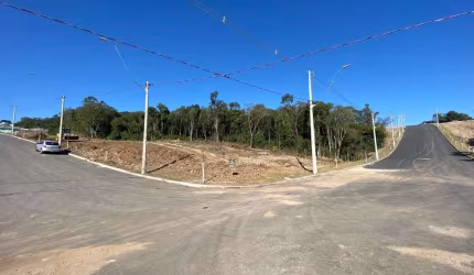 Terreno à venda na Rua Ademar Angelin de Almeida, 2222, São Giácomo, Caxias do Sul por R$ 280.000