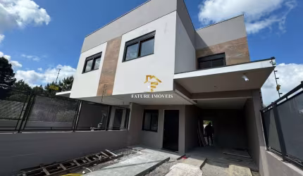 Casa com 3 quartos à venda na Alzerino Matos de Azevedo -, 1012, Bela Vista, Caxias do Sul por R$ 849.900