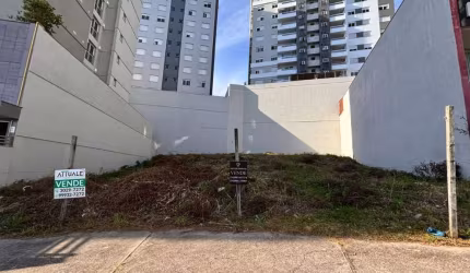Terreno à venda na Rua Erci Benicio Longhi, 70, Sanvitto, Caxias do Sul por R$ 679.000