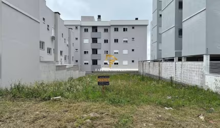 Terreno à venda na Avenida Amabile Faoro Marcon, Vila Verde, Caxias do Sul por R$ 250.000