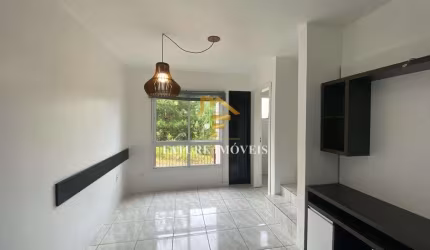 Casa com 2 quartos à venda na José Caragnato, 566, São Luiz, Caxias do Sul por R$ 300.000