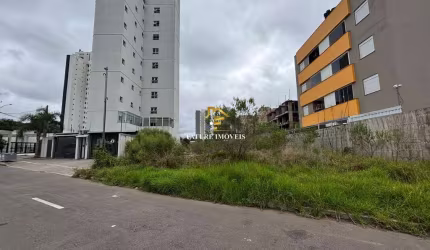 Terreno à venda na Avenida Amabile Faoro Marcon, Vila Verde, Caxias do Sul por R$ 385.000