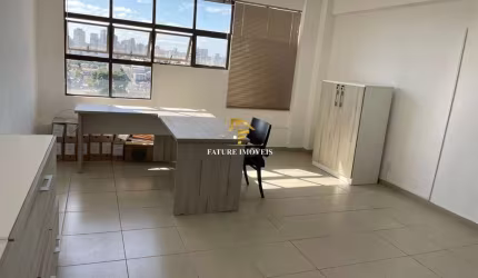 Sala comercial à venda na Avenida Rio Branco, 840, São Pelegrino, Caxias do Sul por R$ 209.000