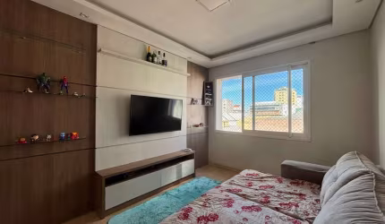 Apartamento com 3 quartos à venda na Avenida Júlio de Castilhos, 2543, São Pelegrino, Caxias do Sul por R$ 350.000