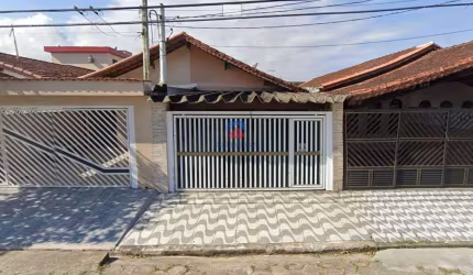 Casa com 3 quartos, Maracanã, Praia Grande - R$ 425 mil, Cod: 70836527