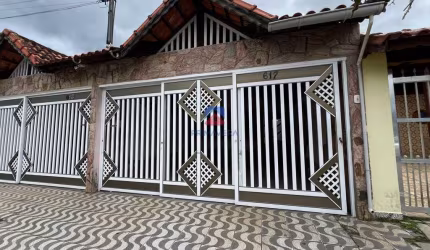 Casa com 3 quartos, Caiçara, Praia Grande - R$ 605 mil, Cod: 70836560