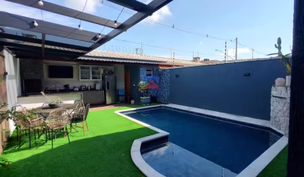 Mobiliado|Espaço Gourmet c/ Piscina|248 m² |3 Dormitórios