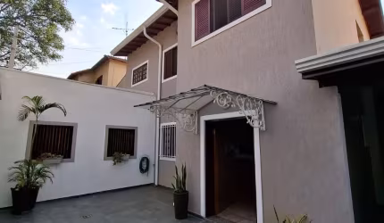 Sobrado Reformado clean