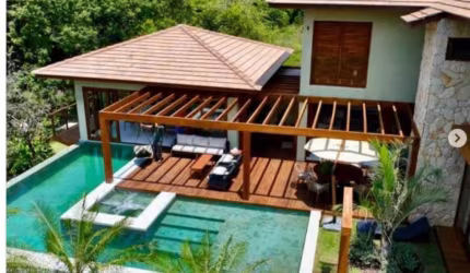 Casa a 700 mtrs da praia no Cond. Praia Bella