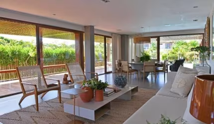 Completíssima 5 suítes Cond. Jacarandás