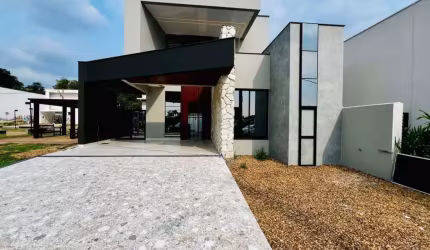 Elegância e Conforto em Uma Casa Exclusiva no Condomínio Mosaico – Ponta Negra!