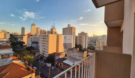 Apartamento 03 Dorm. em Aclimação  -  São Paulo