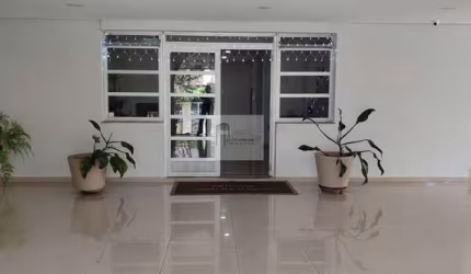 Apartamento a Venda de 03 Dormitórios com suíte em Cambuci  -  São Paulo