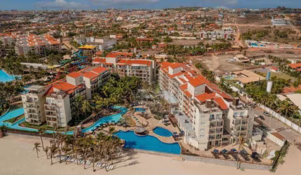 Apartamento com 1 dormitório à venda, 53 m² por R$ 525.000,00 - Porto das Dunas - Aquiraz/CE