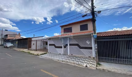 SOBRADO 4 QUARTOS NA QR 408 SAMAMBAIA NORTE