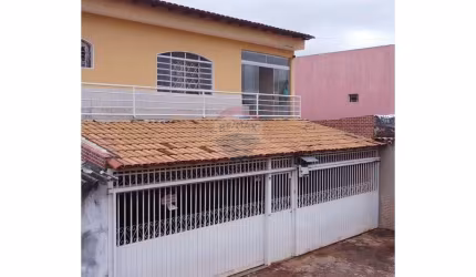 SOBRADO  4 QUARTOS NA QR 427 SAMAMBAIA NORTE