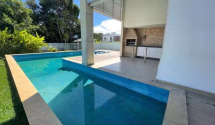Casa em condomínio fechado com 4 quartos para alugar na Rodovia BA-099 - Estrada do Côco, Praia de Busca Vida, Camaçari, 423 m2 por R$ 18.000
