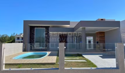 Casa com 3 quartos à venda na Rua Guilherme Fernandes De Oliveira, 68, Balneário Figueirinha, Arroio do Sal por R$ 780.000