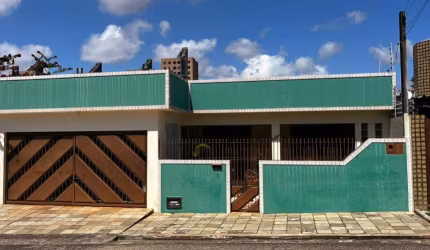 OPORTUNIDADE Linda Casa em Candelária