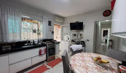 Casa à venda, 109 m² por R$ 620.000,00 - Bosque dos Eucaliptos - São José dos Campos/SP