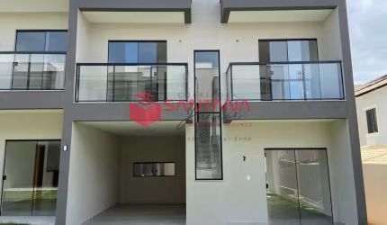 Casa 3/4 suítes à Centro em Lauro de Freitas