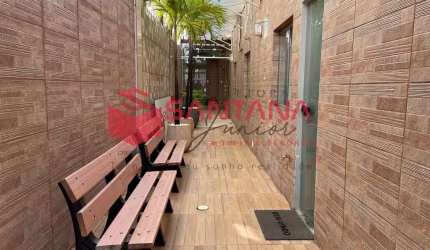 Prédio comercial com salas para locação próximo a Luíz Tarquínio