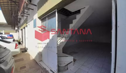 Galpão Comercial em Buraquinho