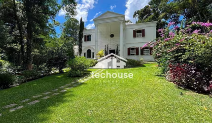 Casa alto padrão com 5 dormitórios à venda por R$ 3.500.000