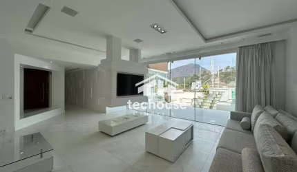 Cobertura vista 360º com 5 dormitórios à venda, 489 m² por R$ 3.900.000 - Teresópolis/RJ