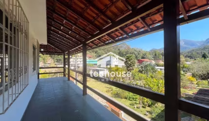 Casa padrão com 3 dormitórios à venda, 165 m² por R$ 780.000 - Cascata do Imbuí - Teresópolis/RJ