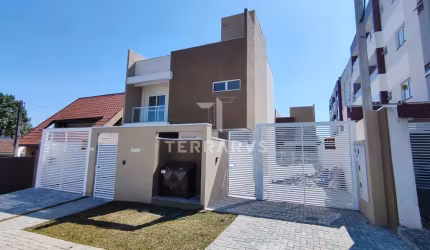 Casa com 3 quartos à venda na Rua Sete de Setembro, Centro, Pinhais, 182 m2 por R$ 840.000