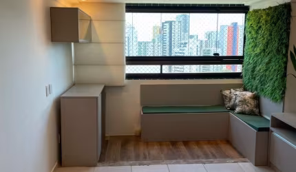 Apartamento para aluguel possui 105 m² com 3 quartos em Boa Viagem - Recife - PE