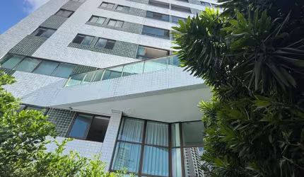 Apartamento para venda possui 80 metros quadrados com 3 quartos em Madalena - Recife - PE