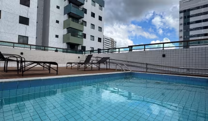 Apartamento para aluguel possui 80 metros quadrados com 3 quartos em Várzea - Recife - PE
