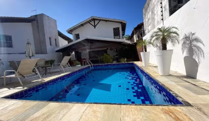 Linda Casa Duplex no Itaigara