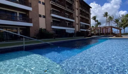 Apartamento em Buraquinho - 2/4 - PORTEIRA FECHADA