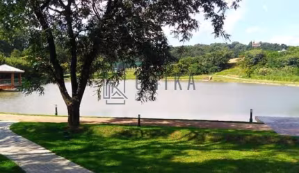 Terreno à venda na Avenida Arboretum, 942, Santa Cândida, Vinhedo por R$ 499.000