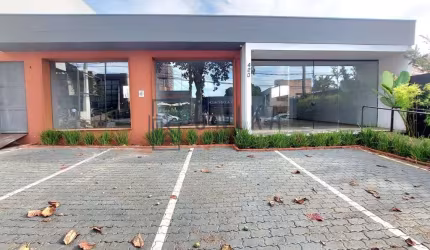Excelente oportunidade de locação de casa comercial com 08 salas e 277m² na Nova Campinas, Campinas-SP!