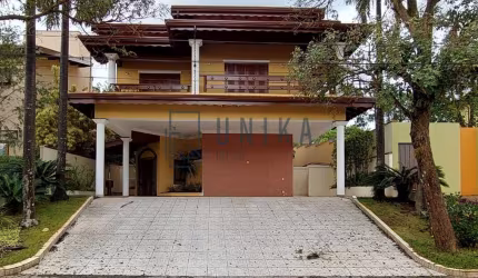Aluguel em Valinhos-SP , Condominio Green Boulevard: 04 Quartos, 04 Suítes, 4 Salas, 07 Banheiros e 4 Vagas de Garagem!