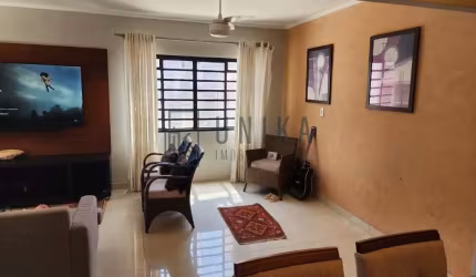 Casa em condomínio fechado com 3 quartos à venda na Rua Pascoal de Luca, Jardim São Pedro, Campinas por R$ 640.000