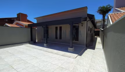 Casa com 3 quartos à venda na Rua Nazaré Paulista, 245, Chácara da Barra, Campinas por R$ 1.500.000
