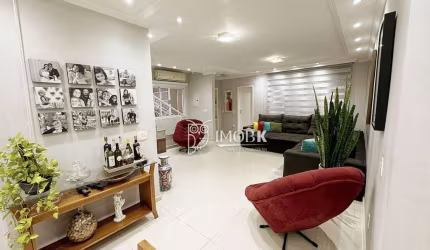 Linda Casa com 4 dormitórios à venda, 239 m² por R$ 2.150.000 - Bairro Engordadouro